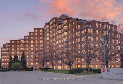 Photo 1 at 323 - 6 Humberline Drive, Clairville, Toronto