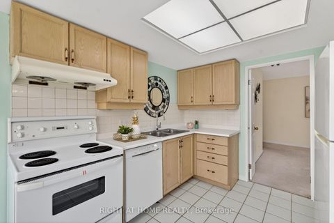 Photo 18 at 323 - 6 Humberline Drive, Clairville, Toronto