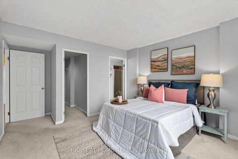 Photo 25 at 323 - 6 Humberline Drive, Clairville, Toronto