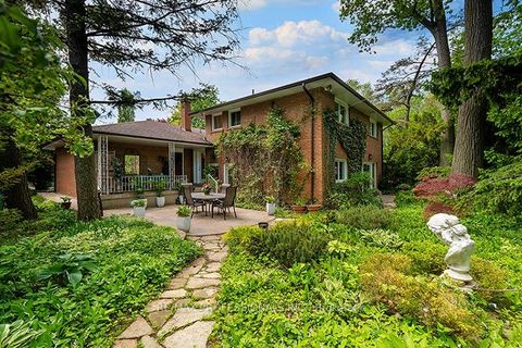 Photo 42 at 7 Cherry Post Crescent, Markland Wood, Toronto