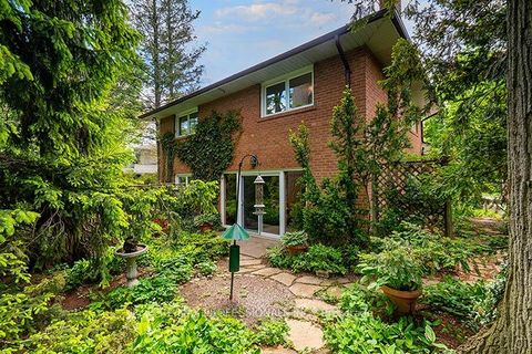 Photo 45 at 7 Cherry Post Crescent, Markland Wood, Toronto