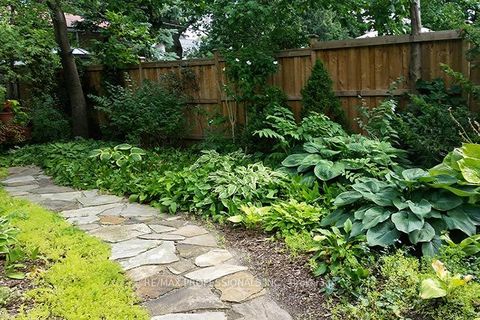 Photo 49 at 7 Cherry Post Crescent, Markland Wood, Toronto