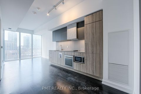 Photo 3 at 710 - 19 Western Battery Road, Niagara, Toronto