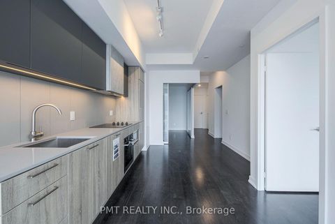 Photo 4 at 710 - 19 Western Battery Road, Niagara, Toronto