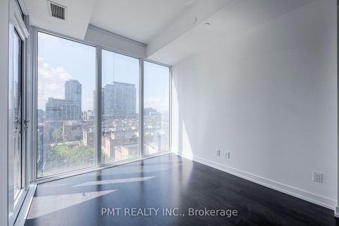 Photo 10 at 710 - 19 Western Battery Road, Niagara, Toronto