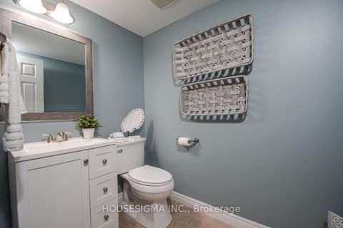 Photo 17 at 27 Staples Avenue, Courtice, Clarington