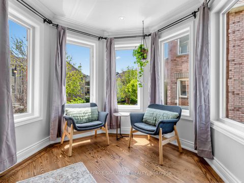 Photo 8 at 201 - 72 Aerodrome Crescent, Leaside, Toronto