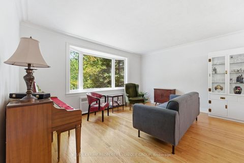 Photo 1 at 78 Glen Davis Crescent, Danforth, Toronto