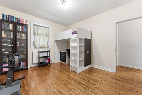 Photo 16 at 78 Glen Davis Crescent, Danforth, Toronto