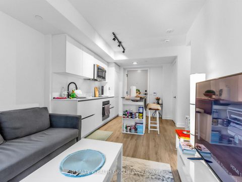 Photo 7 at 1305 - 327 King Street W, Waterfront Communities C1, Toronto