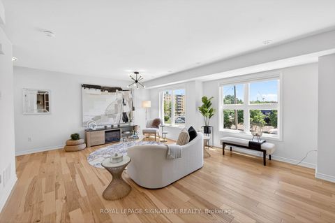 Photo 4 at 56 - 28 Curlew Drive, Donalda, Toronto