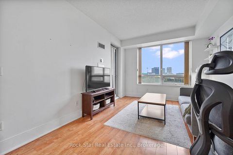 Photo 8 at 706 - 181 Wynford Drive, Don Mills, Toronto