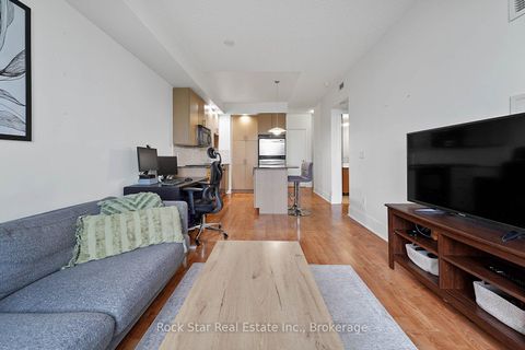 Photo 11 at 706 - 181 Wynford Drive, Don Mills, Toronto