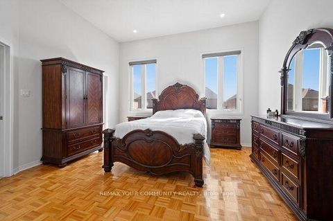Photo 23 at 144 Broomlands Drive, Maple, Vaughan