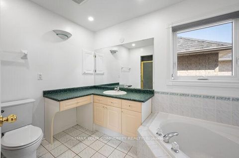 Photo 25 at 144 Broomlands Drive, Maple, Vaughan
