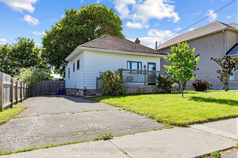 Photo 1 at 22 Westmount Street, Vanier, Oshawa