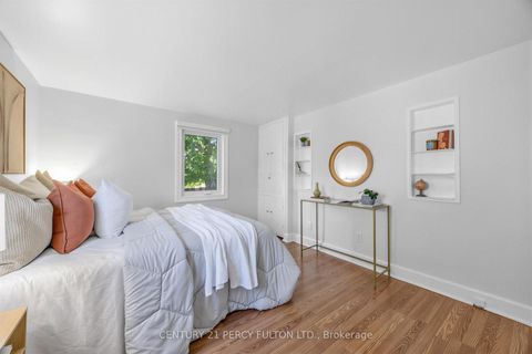 Photo 14 at 22 Westmount Street, Vanier, Oshawa