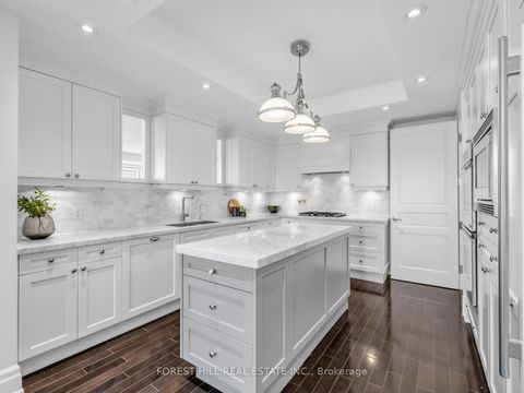 Photo 15 at 1204 - 155 St Clair Avenue W, Casa Loma, Toronto