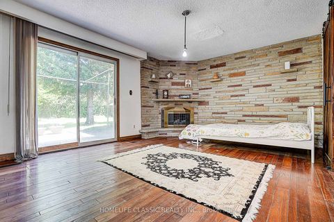 Photo 16 at 69 Elm Avenue, Langstaff, Richmond Hill