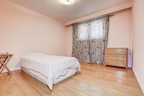 Photo 20 at 69 Elm Avenue, Langstaff, Richmond Hill