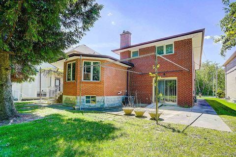 Photo 24 at 69 Elm Avenue, Langstaff, Richmond Hill