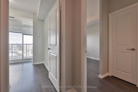 Photo 13 at 2815 - 125 Western Battery Road, Niagara, Toronto