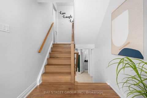 Photo 8 at 37 - 671 Huntingwood Drive, Sullivan, Toronto