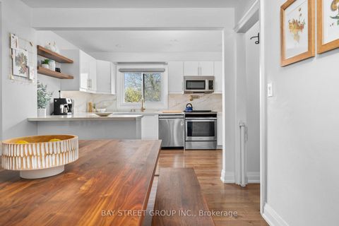 Photo 18 at 37 - 671 Huntingwood Drive, Sullivan, Toronto