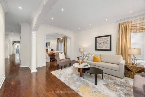 Photo 3 at 26 Chopin Boulevard, Patterson, Vaughan