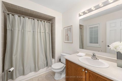 Photo 30 at 26 Chopin Boulevard, Patterson, Vaughan