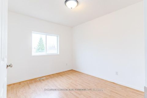 Photo 13 at 1 Charleson Drive, Holly, Barrie