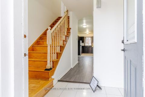 Photo 17 at 1 Charleson Drive, Holly, Barrie