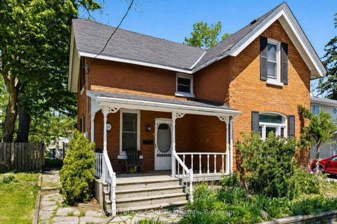 Photo 2 at 34 North Street N, Wellington, Barrie