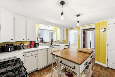 Photo 13 at 34 North Street N, Wellington, Barrie