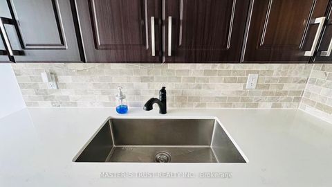 Photo 5 at 1211 - 35 Finch Avenue E, Willowdale East, Toronto