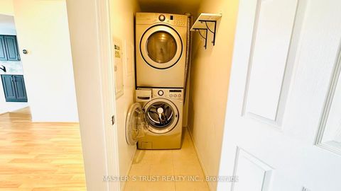 Photo 9 at 1211 - 35 Finch Avenue E, Willowdale East, Toronto