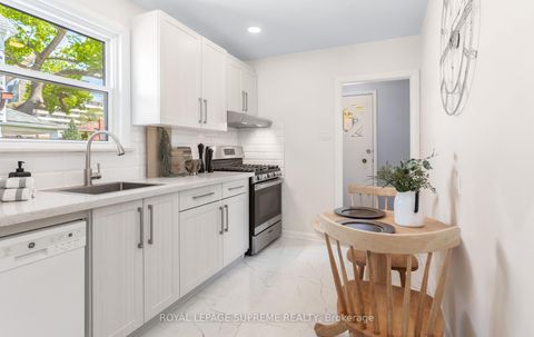 Photo 12 at 16 East Drive, Smythe, Toronto