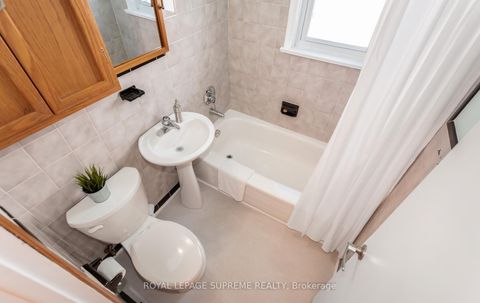 Photo 21 at 16 East Drive, Smythe, Toronto