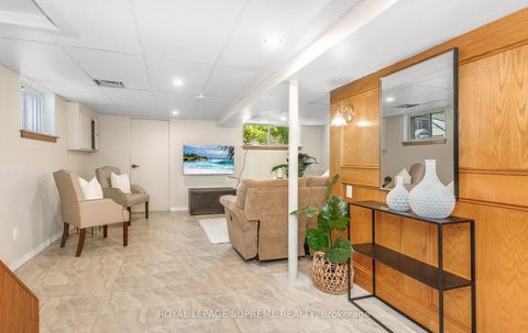 Photo 24 at 16 East Drive, Smythe, Toronto