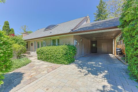 Photo 1 at 21 Truxford Road, Donalda, Toronto
