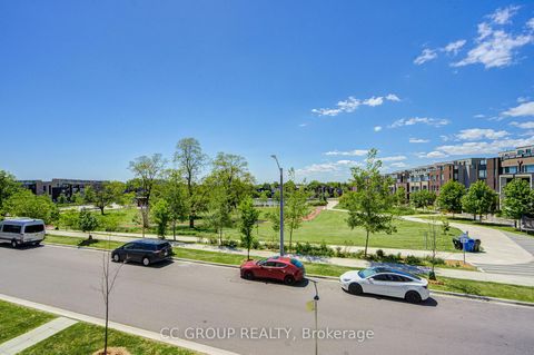 Photo 14 at 105 Frederick Tisdale Drive, CFB, Toronto