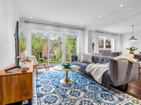 Photo 8 at 40 Snowshoe Mill Way, Windfields, Toronto