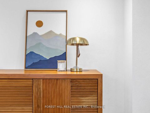 Photo 11 at 40 Snowshoe Mill Way, Windfields, Toronto