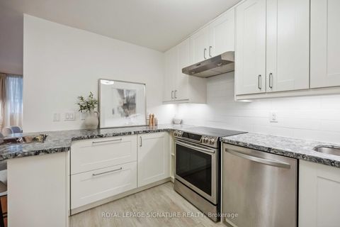 Photo 12 at 201 - 212 St. George Street, Annex, Toronto