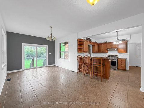 Photo 6 at 3370 Ravenshoe Road, Keswick South, Georgina