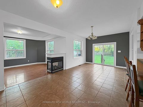Photo 7 at 3370 Ravenshoe Road, Keswick South, Georgina