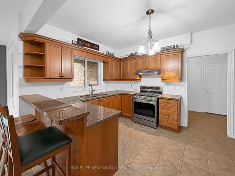 Photo 8 at 3370 Ravenshoe Road, Keswick South, Georgina