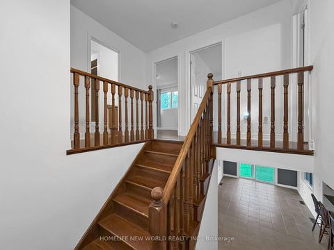 Photo 15 at 3370 Ravenshoe Road, Keswick South, Georgina