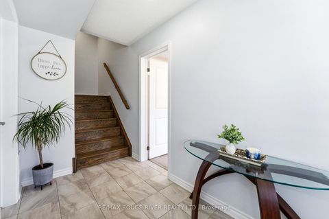 Photo 4 at 2402 Fall Harvest Crescent, Rural Pickering, Pickering