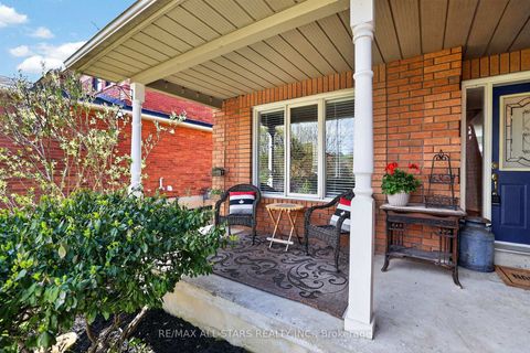 Photo 6 at 17 Margaret Place, Keswick North, Georgina